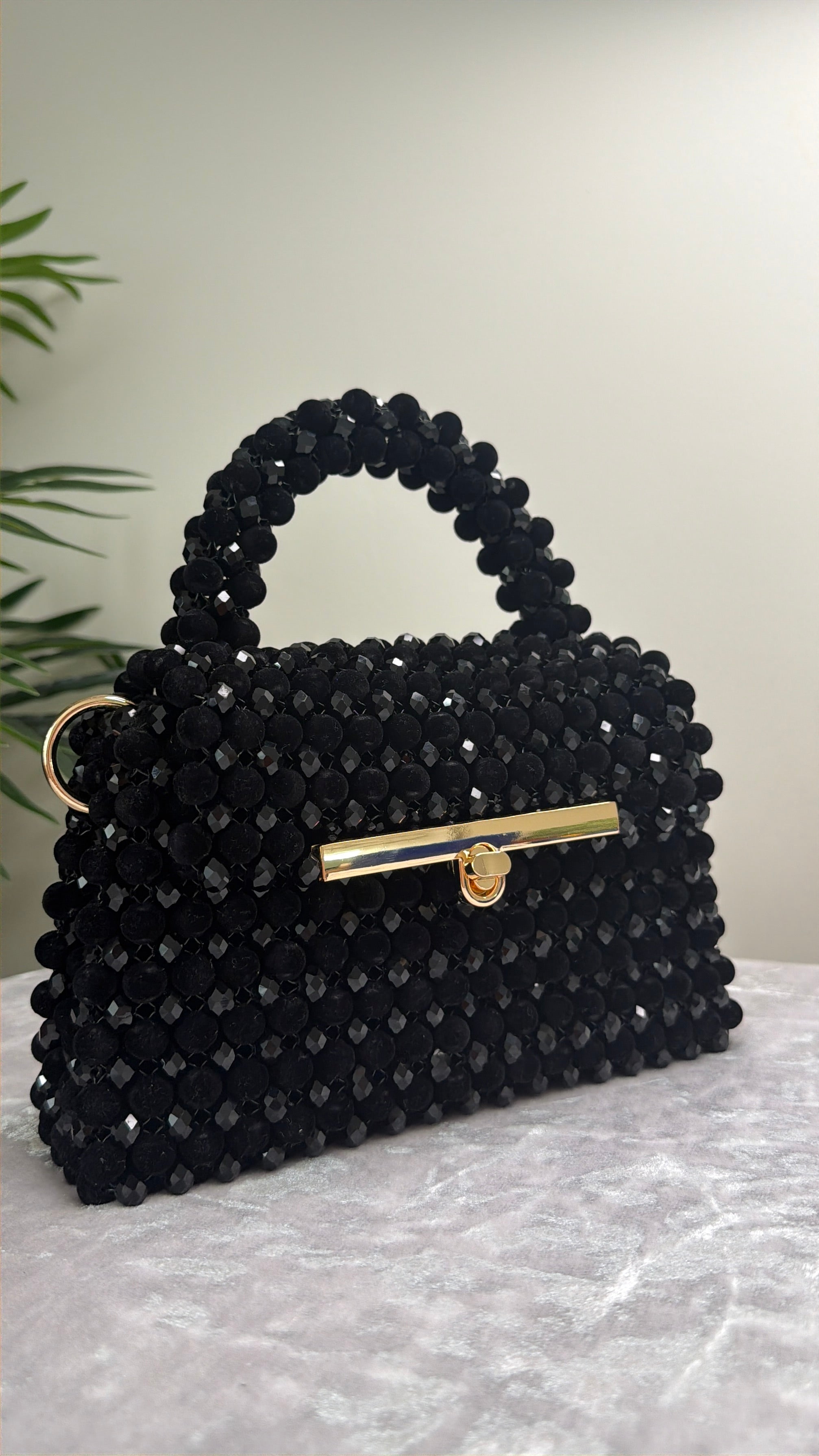 Black Beaded Evening Bag with Gold Chain Strap, Handmade Crystal Mini Purse, Luxury Cocktail Bag, Elegant Bridal & Party Handbag