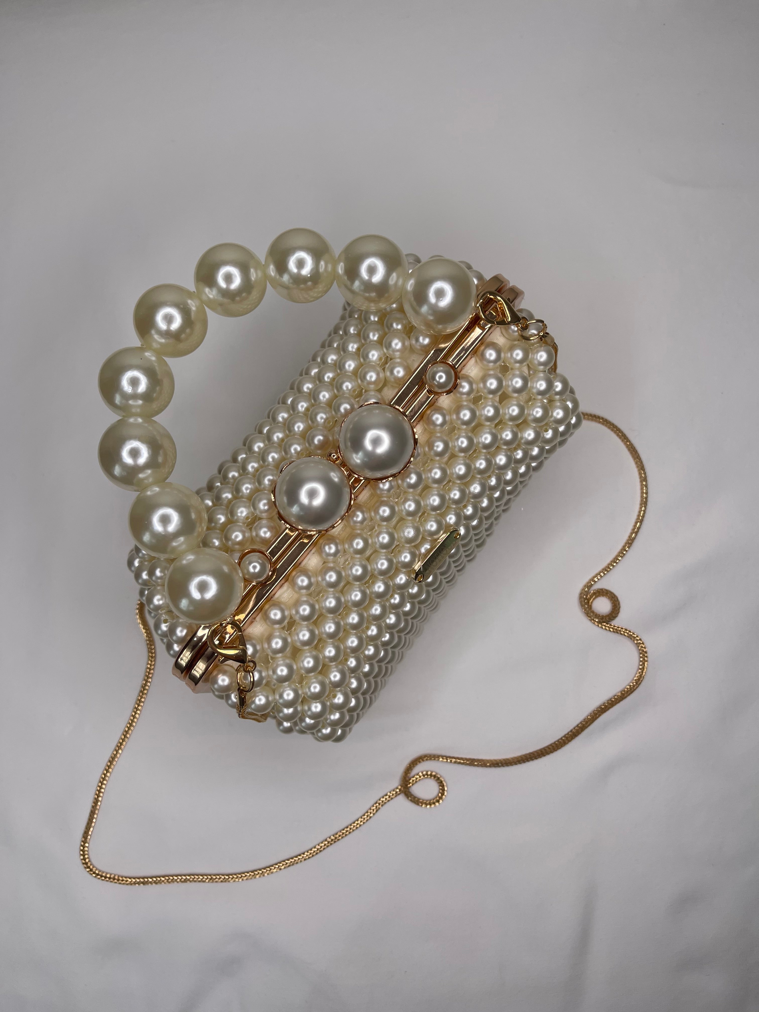 Model “Mia” Beaded Handbag