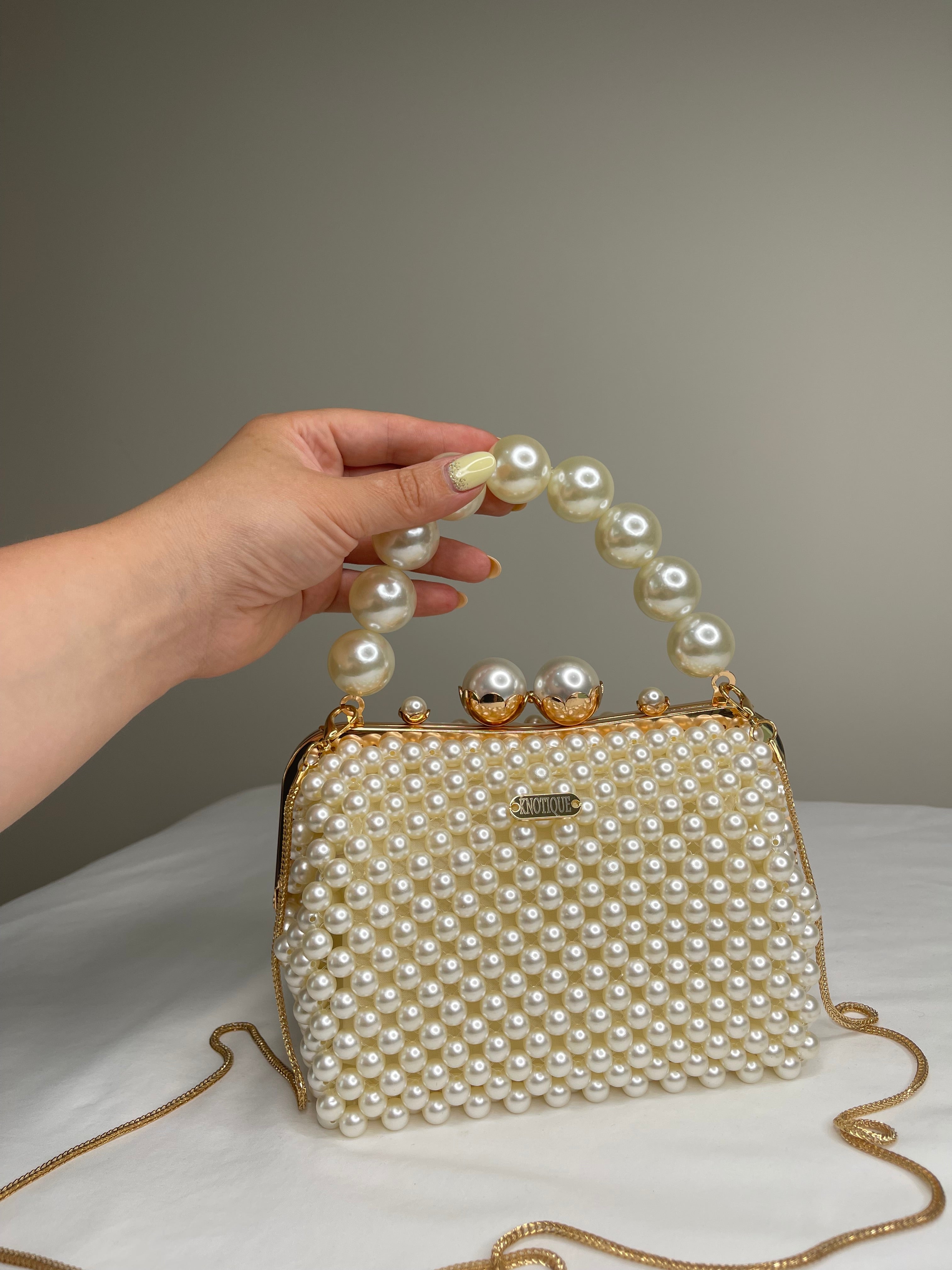 Model “Mia” Beaded Handbag