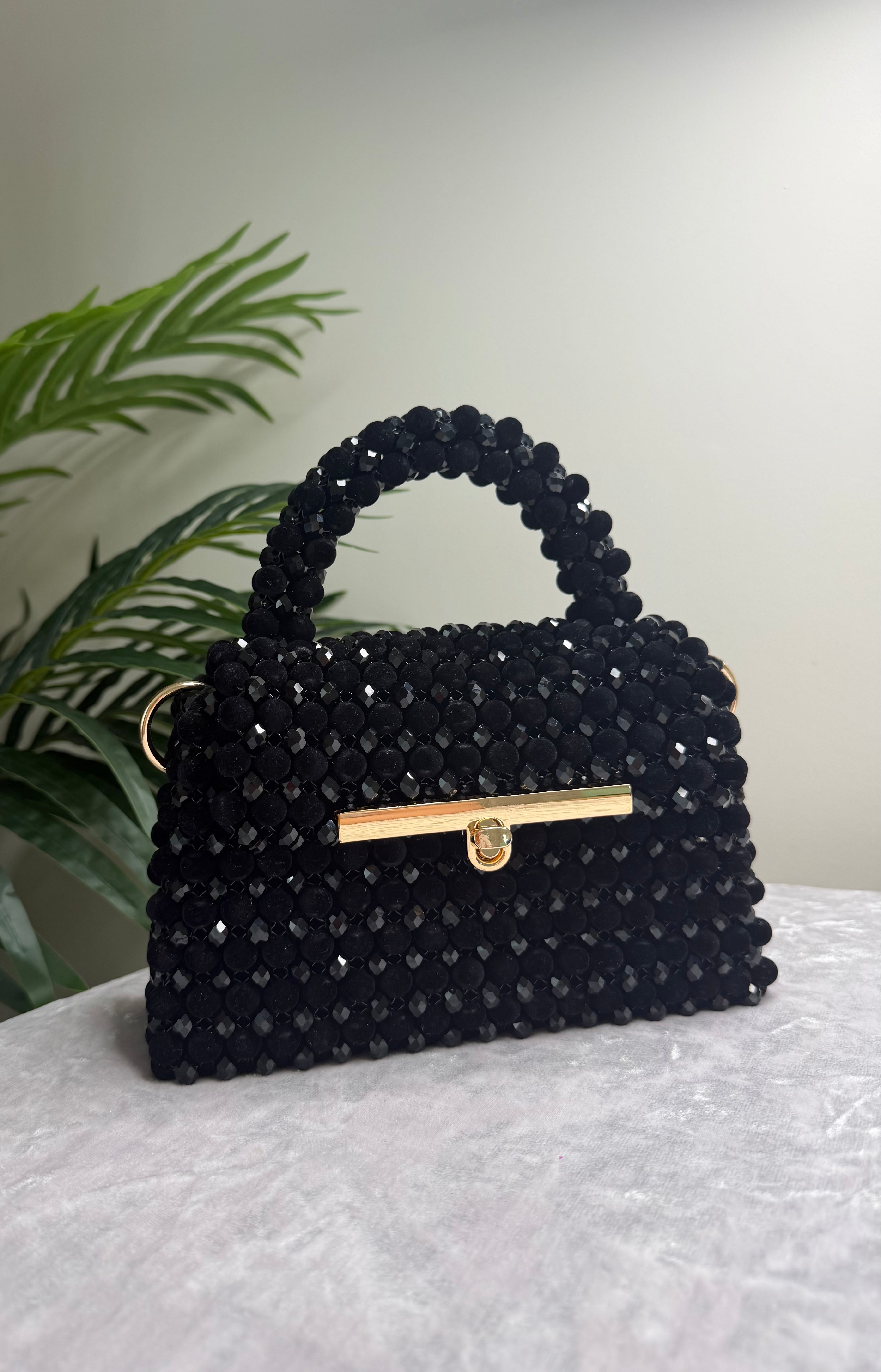 Black Beaded Evening Bag with Gold Chain Strap, Handmade Crystal Mini Purse, Luxury Cocktail Bag, Elegant Bridal & Party Handbag