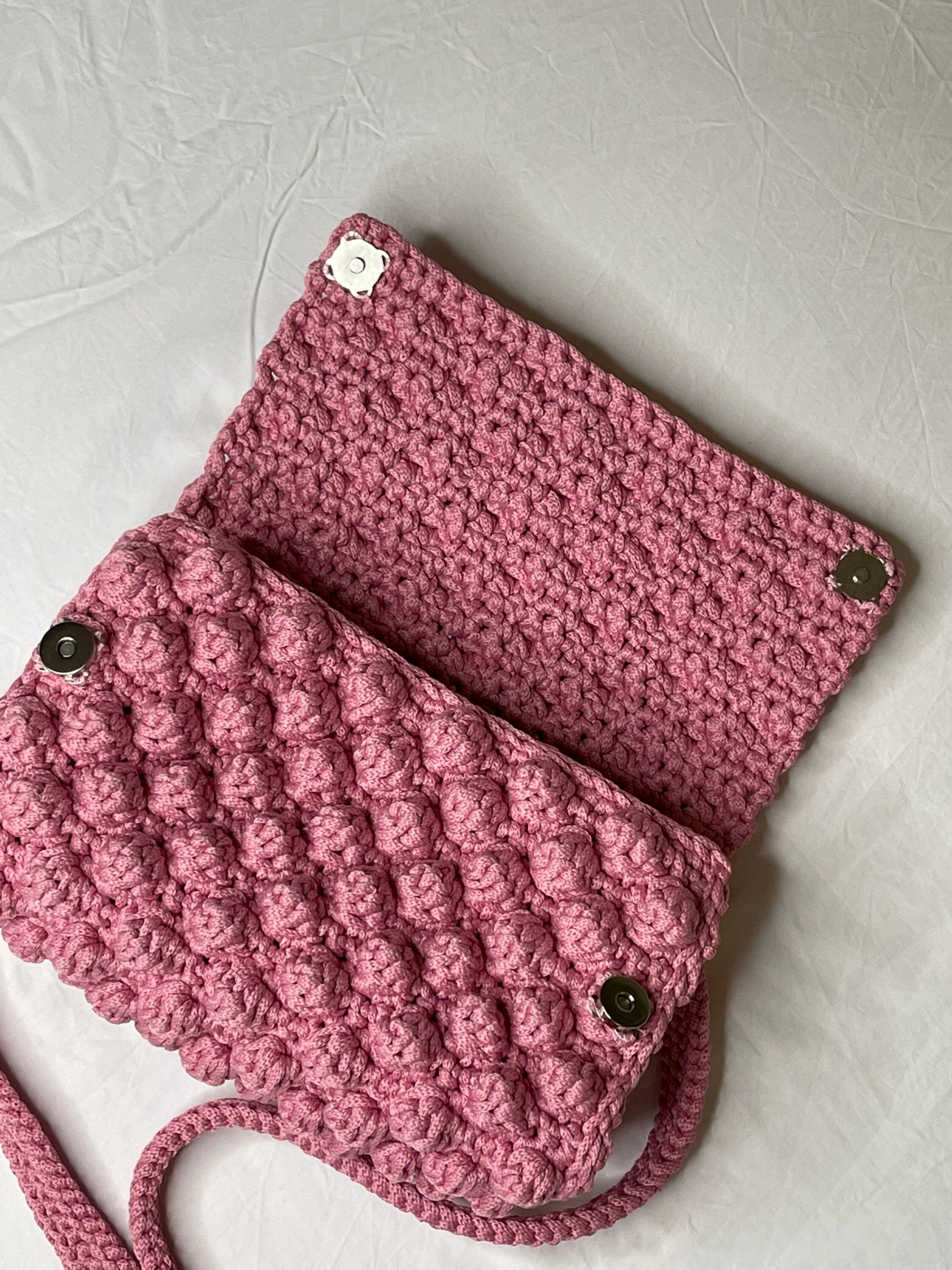 Handmade Crocheted Cotton Crossbody Bag: Elegant Shoulder Bag