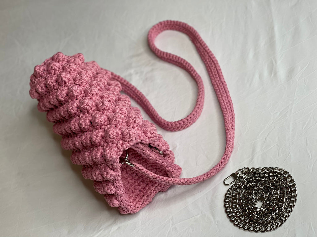 Handmade Crocheted Cotton Crossbody Bag: Elegant Shoulder Bag